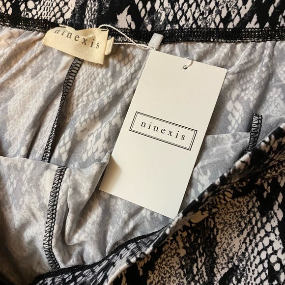 🆕 NINEXIS - Snake Print Light Weight Jogger - 2X - Picture 4 of 5